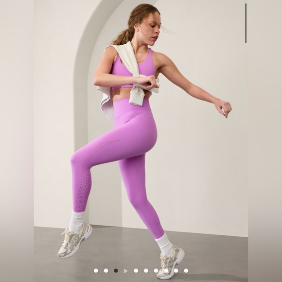 Athleta ELATION ULTRA HIGH RISE LASERCUT 7/8 LEGGING size M - Picture 2 of 12